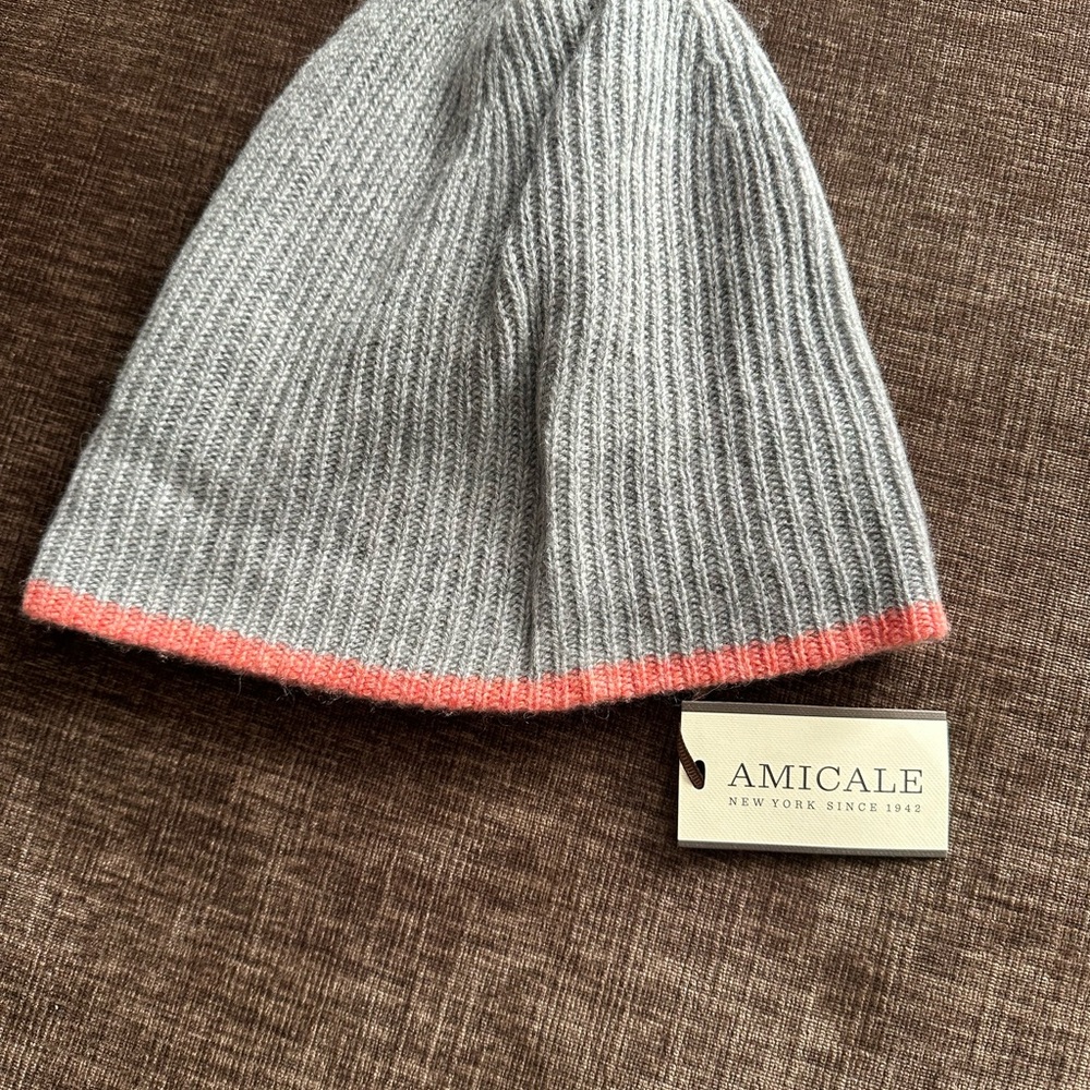 Amicale Cashmere Unisex (men or women) Beanie in Gray and Coral BRAND NEW